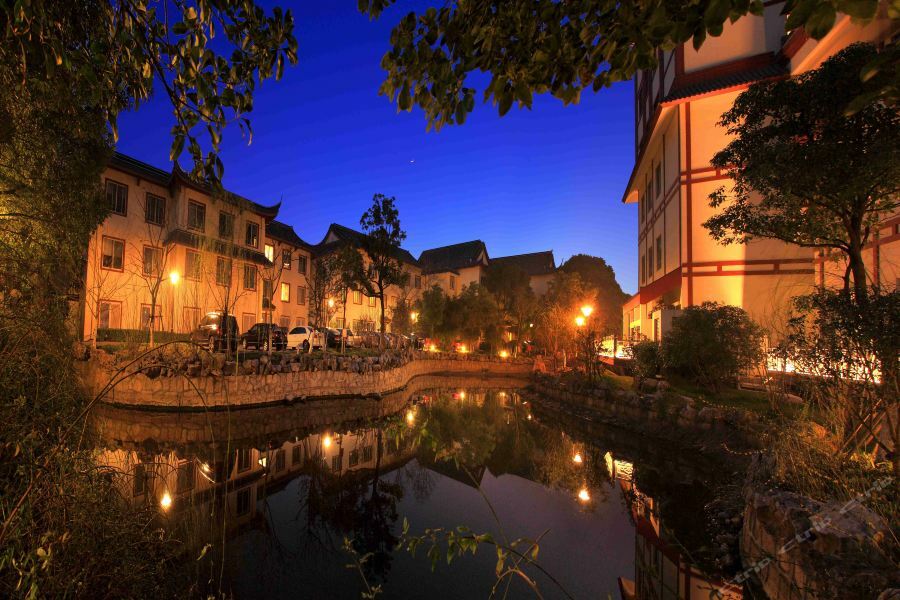 Hotel Guhua Garden 3*